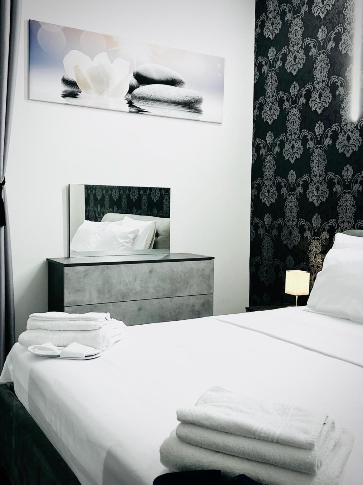 Bed and breakfast Seven Nights Bologne Extérieur photo